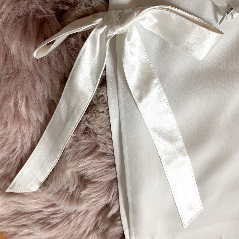 Cinq A Sept Lou Lou Side-Split bow pants 🛍️ - Picture 4 of 5